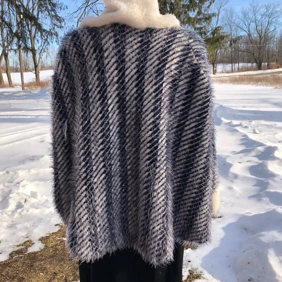 EUC Sweater - Picture 8 of 8